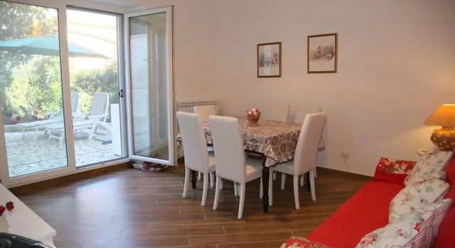 Alloggio turistico Giuly, Prenota Hotel Hotel a Lazio con parcheggio, Parcheggio