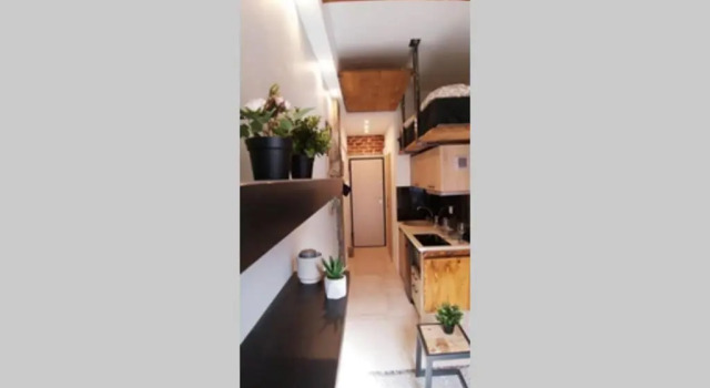 Cosy Industrial Style Little Home just 5minutes from Waterfront, Забронировать Отель Салоники Македония, рядом с Romanian Consulate Thessaloniki