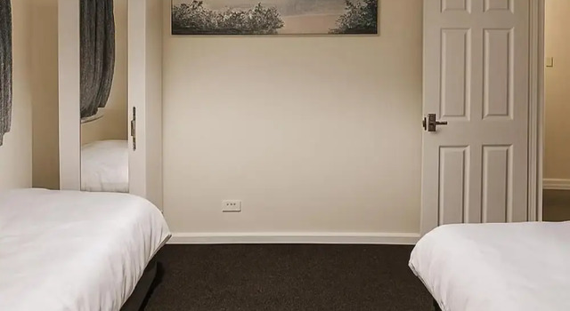 House-sleeps 5 Person -etihad Stadium 15 min Drive, Book Feriehus Ashton-under-Lyne Manchester og omegn