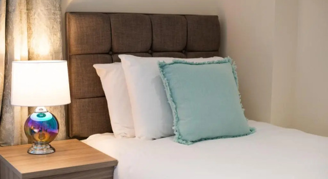Eaton House 2 - TV in Every Bedroom!