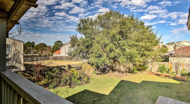 Апартаменты с 2 комнатами с балконом Quiet Rental w/ Balcony: 14 Mi to Downtown Houston