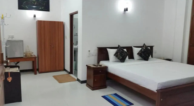 Lake Lane Guest Rest, Забронировать Гостевой дом Отели Хабарадува с парковкой, Парковка
