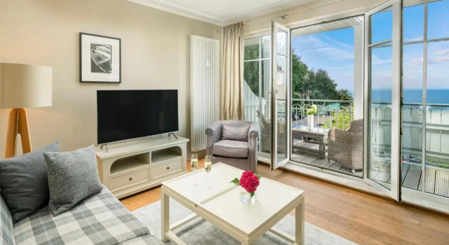 Апартаменты с видом на море Hotel Residenz Waldkrone Kühlungsborn