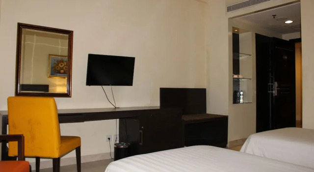 Двухместный номер Superior Grand Asia Hotel Jakarta
