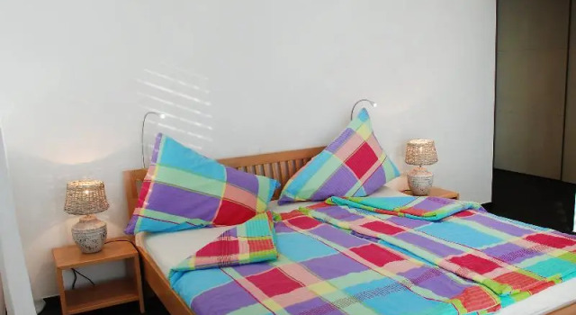 Villa Girandola with private, heated pool, Rezerwuj Willa Hotele w Tessyn z basenem, Basen