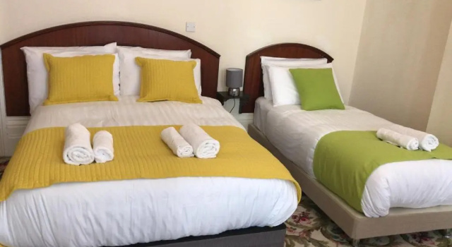 Трёхместный номер Standard Pearl & Pebbles Eastbourne