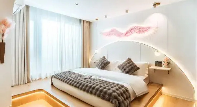 Люкс Deluxe Baixiaobai · Exquiste Ancient City View Smart Homestay (Dali Ancient City South Gate)