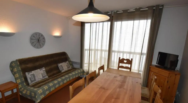 Vaujany Locations - Cochette I Apt 14, Prenota Appartamento Hotel a Alvernia con parcheggio, Parcheggio
