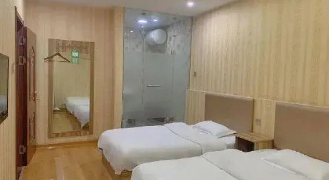 Yanji Hongtai Hotel