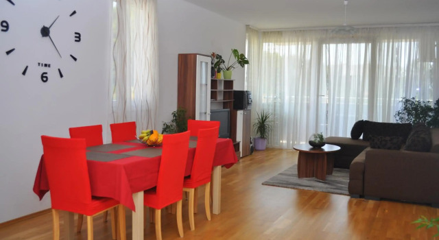 Apartment Kristijan, Забронировать Апартаменты/квартира Апартаменты Макарска, рядом с Набережная Рива (Макарска), Апартаменты/квартира
