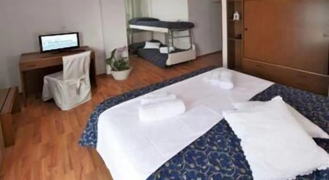 Четырёхместный номер Standard Hotel Mediterraneo