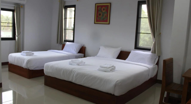 T.House Maesot, Забронировать Отель Отели провинции Так с парковкой, Парковка