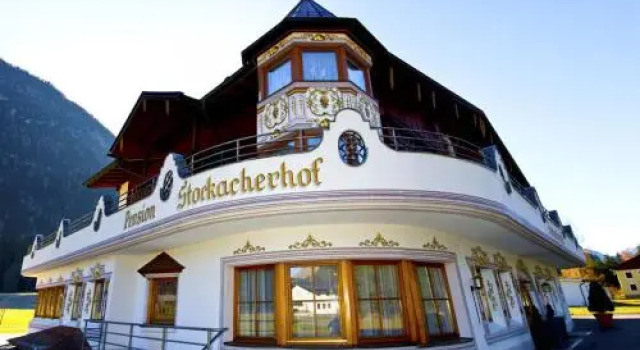 Hotel Stockacher Hof, Prenota Hotel Bach Lechtal, vicino a Jöchlspitzbahn