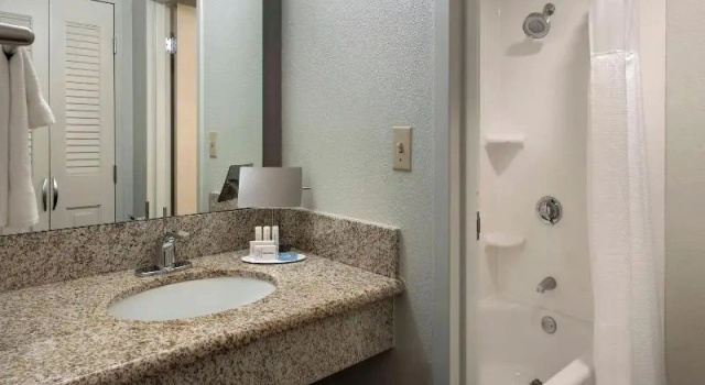 Номер Standard Courtyard by Marriott Boston Norwood/Canton