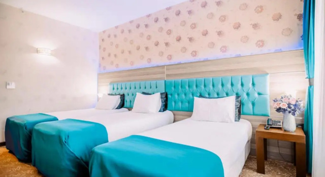 Трёхместный номер Standard Highway Otel