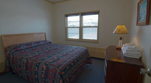 Glacier View Condo Suites, Buchen Sie Hotel Whittier Alaska