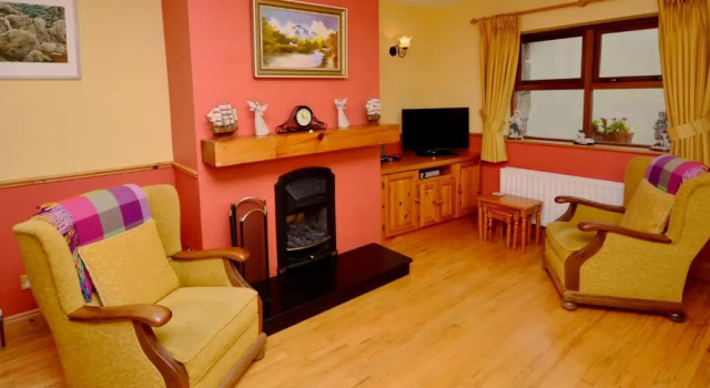 Cottage 108 - Cleggan, Prenota Casa vacanze Hotel a Connacht con parcheggio, Parcheggio