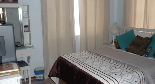 Номер Standard с видом на залив A1 Kynaston Guest House bed and breakfast or self catering