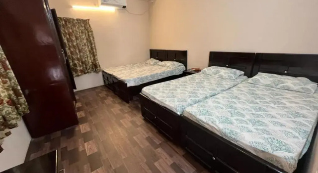 Visitors Lounge by MMG - 2&3BHK Furnished - Rd 12 Banjara Hills, Забронировать Отель Отели Хайдарабада с завтраком, рядом с City Centre Mall, Завтраки