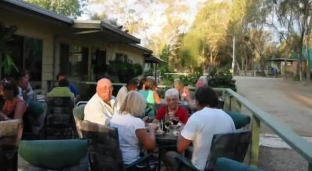 Bonnie Doon Caravan Park, Varaa Leirintäalue  