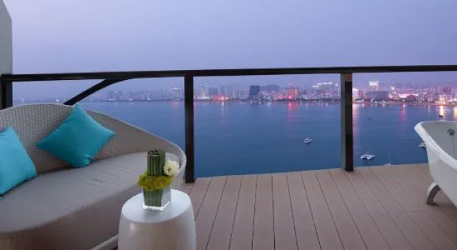 Двухместный номер Standard с видом на море Phoenix Island Resort Sanya