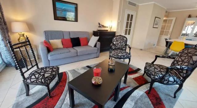 Appartement T3 agréable, proche centre et plage.