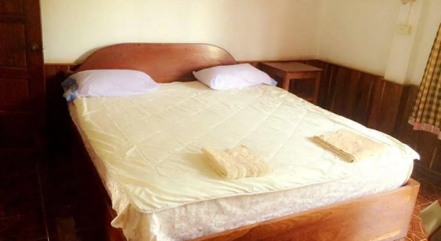 Don Khong 1 Guesthouse, Rezerwuj Hotel Khong Island 