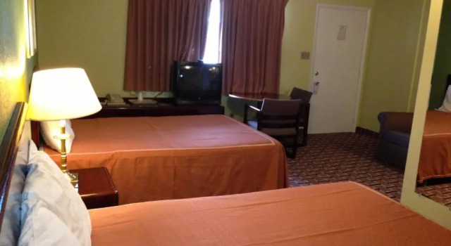 Red Carpet Inn Niagara Falls
