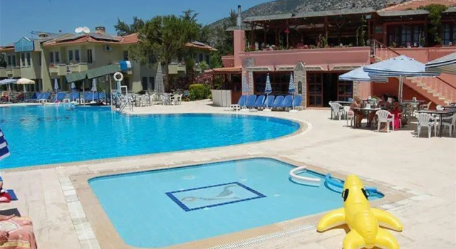 Hotel Leda