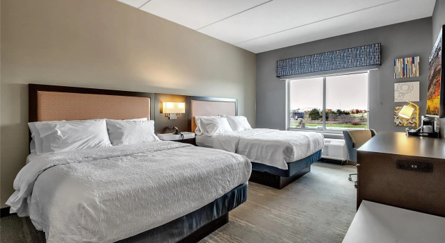 Четырёхместный номер Standard Hampton Inn Buffalo - Amherst