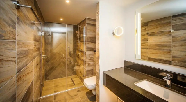 Двухместный полулюкс DoubleTree by Hilton London Kingston Upon Thames