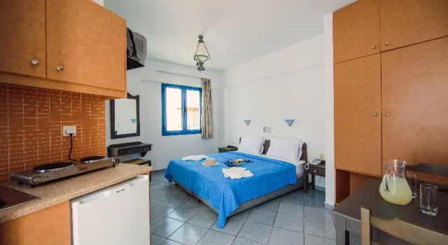 Студия Standard с балконом Iliana Hotel