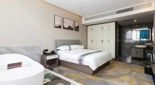 Люкс Premier Buerjin Xiangjiang Hotel