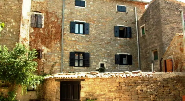 Stone House Heitzler