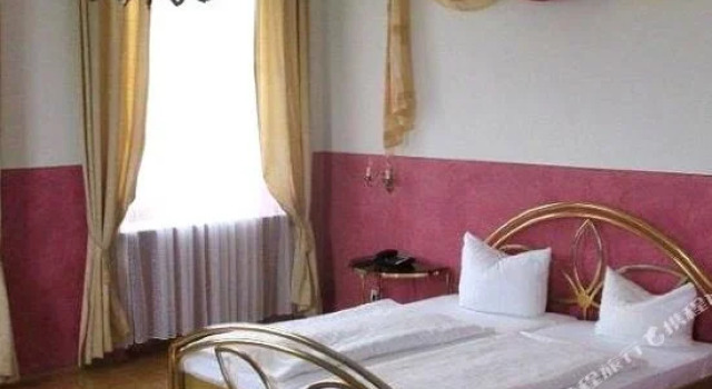 Schloß Saaleck, Reserva ahora Hotel Hammelburg Rhön