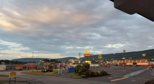 Breezwood Motel, Rezerwuj Motel Hotele w Breezewood z parkingiem, Parking