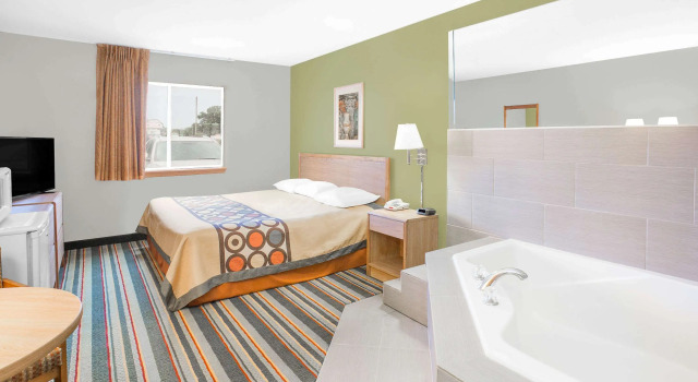 Super 8 by Wyndham East Moline, Prenota Hotel East Moline Quad Cities