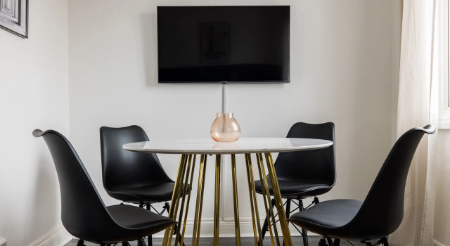 Contemporary 2 Bedroom Apartment in Shepherd's Bush, Varaa Huoneisto Asunnot kohteessa Merseyside, Huoneisto