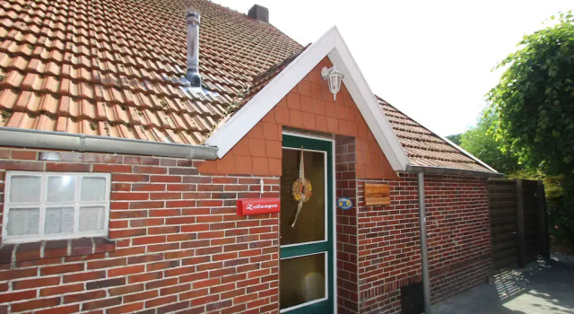 Terraced house in Strackholt in a beautiful area, Prenota Hotel Strackholt Bassa Sassonia