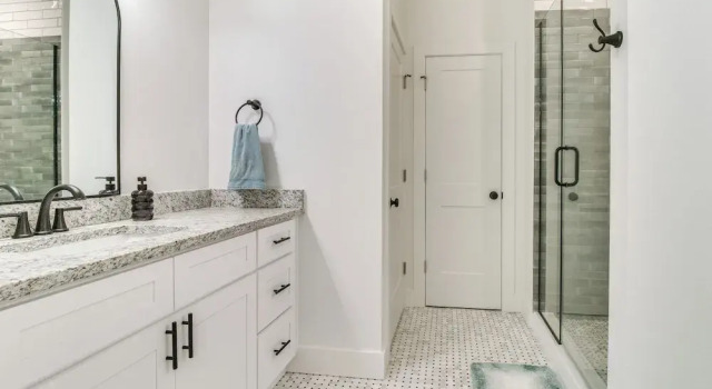 Коттедж Flippin Vacation Rental: Walk to White River!