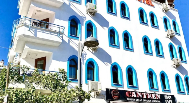 Sakin Otel