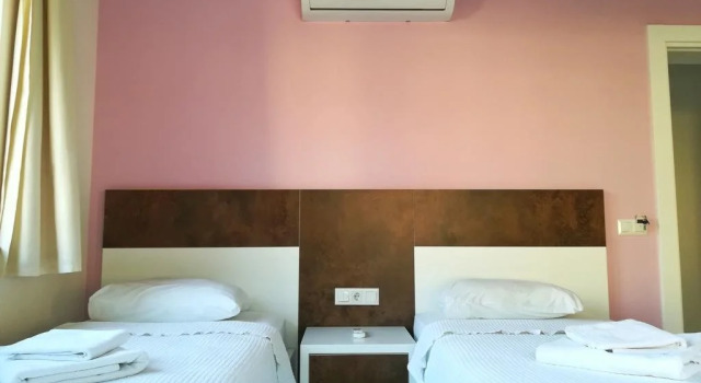 Guest House 7, Забронировать Гостевой дом Отели провинции Антальи с парковкой, Парковка