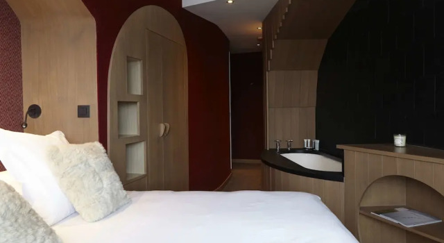 Номер Classic Hôtel des Dromonts by SOWELL COLLECTION