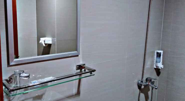 Victoria Inn Hotel Bengkulu, Book Hotel Bengkulu 