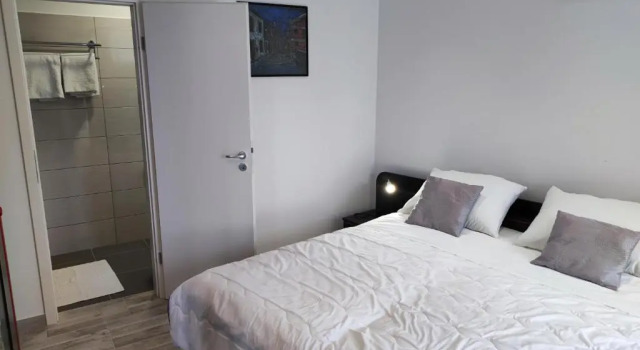 Номер Standard Apartment and Room Bitinada