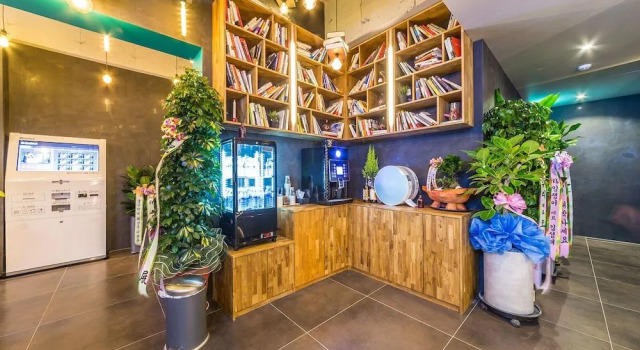 Hotel In Cafe, Забронировать Отель Гури Кёнгидо