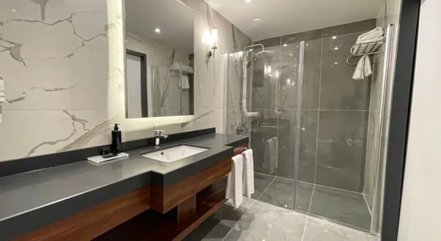 Трёхместный номер Standard с видом на город Mellday Hotel