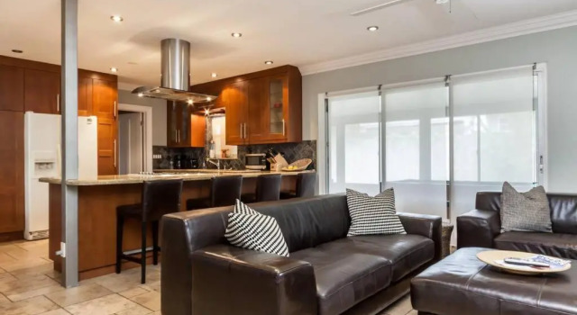 Luxury 4/2 nr Beach, Hot Tub, Rezerwuj Hotel Hotele w Broward County z parkingiem, Parking