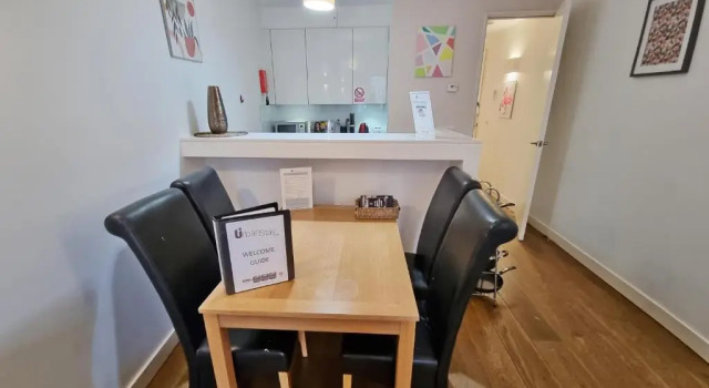 Апартаменты c 1 комнатой London City Apartments