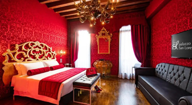Двухместный номер Deluxe с видом на канал Palazzo San Lorenzo